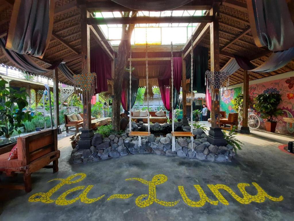 La Luna Resort Yogyakarta Sleman  Esterno foto